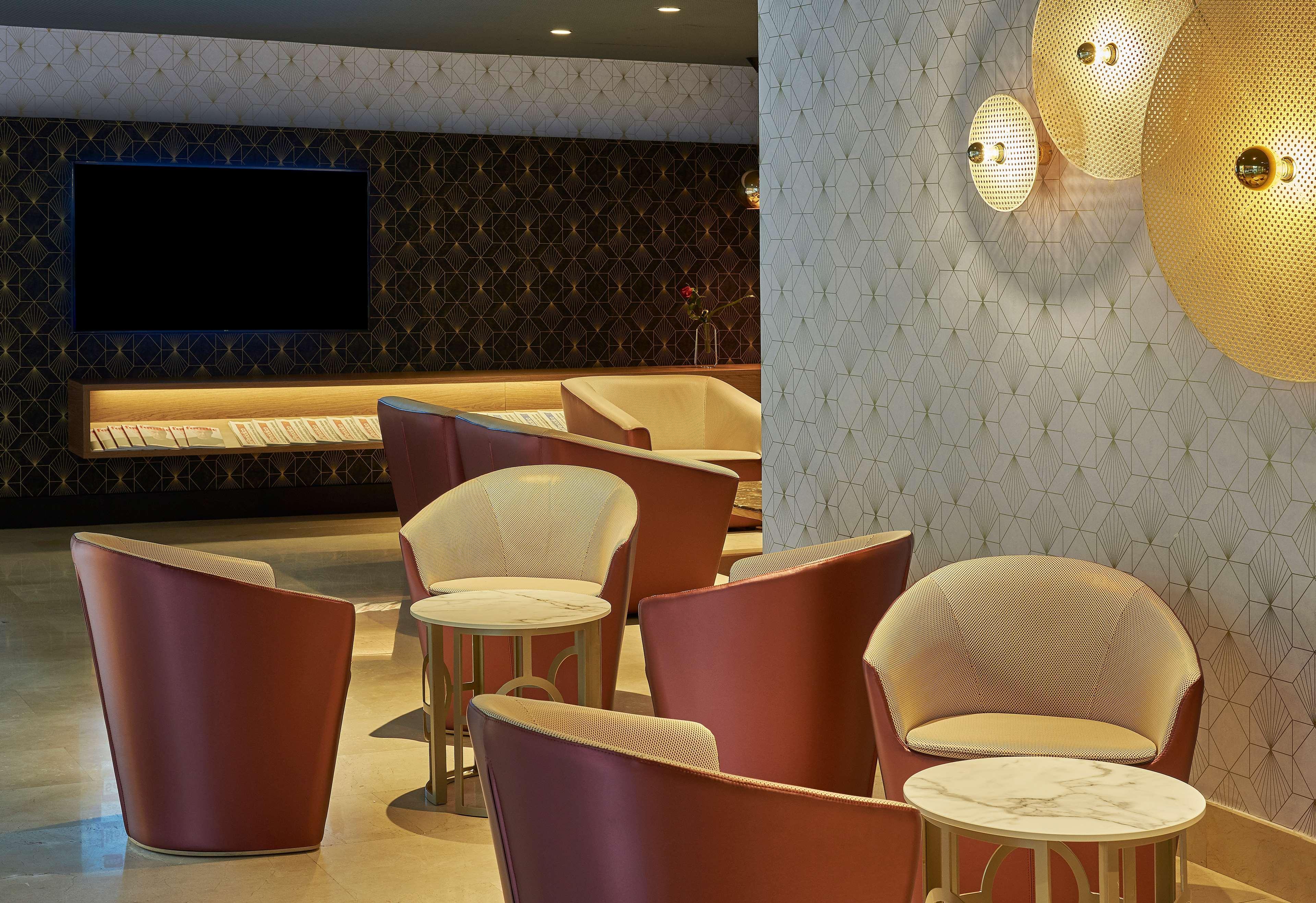 Nh Sants Barcelona Hotel Екстериор снимка
