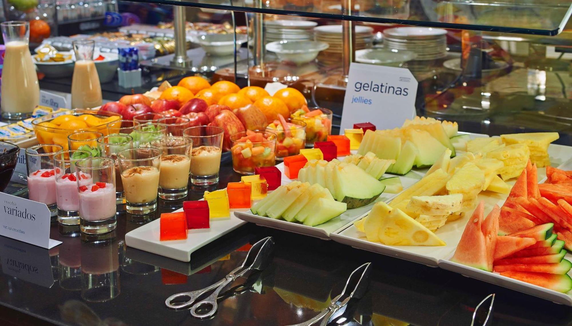 Nh Sants Barcelona Hotel Екстериор снимка